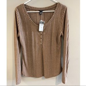 Juniors Lightweight Sweater/long sleeve top